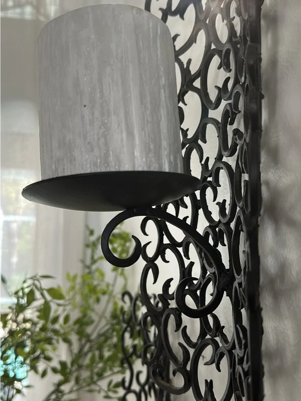 Pier 1 vintage curved